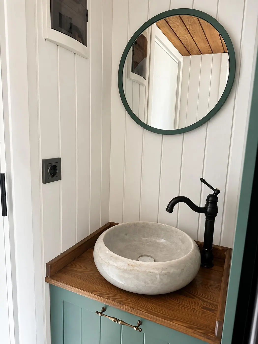 Oslo · Taş lavabo